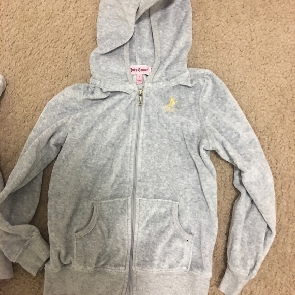 LOT OF JUICY COUTURE SWEAT OUTFITS & PJ BOTTOMS - Picture 2 of 7